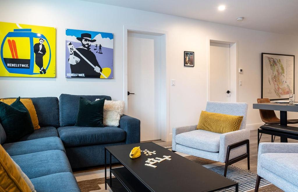 Appartement Revel In The Stoke By Revelstoke Vacations Extérieur photo