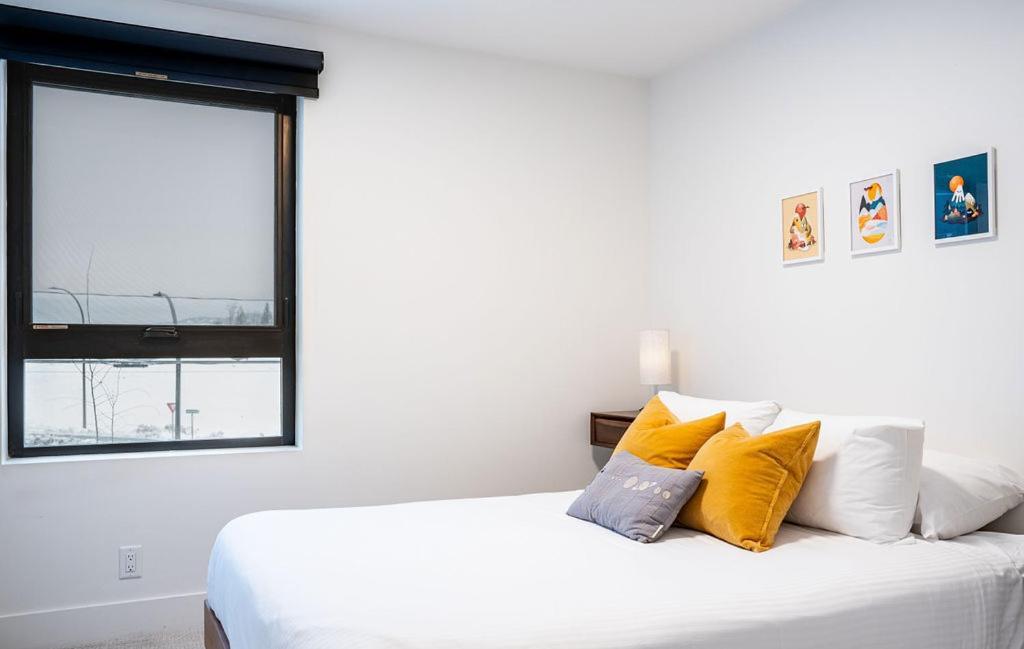 Appartement Revel In The Stoke By Revelstoke Vacations Extérieur photo
